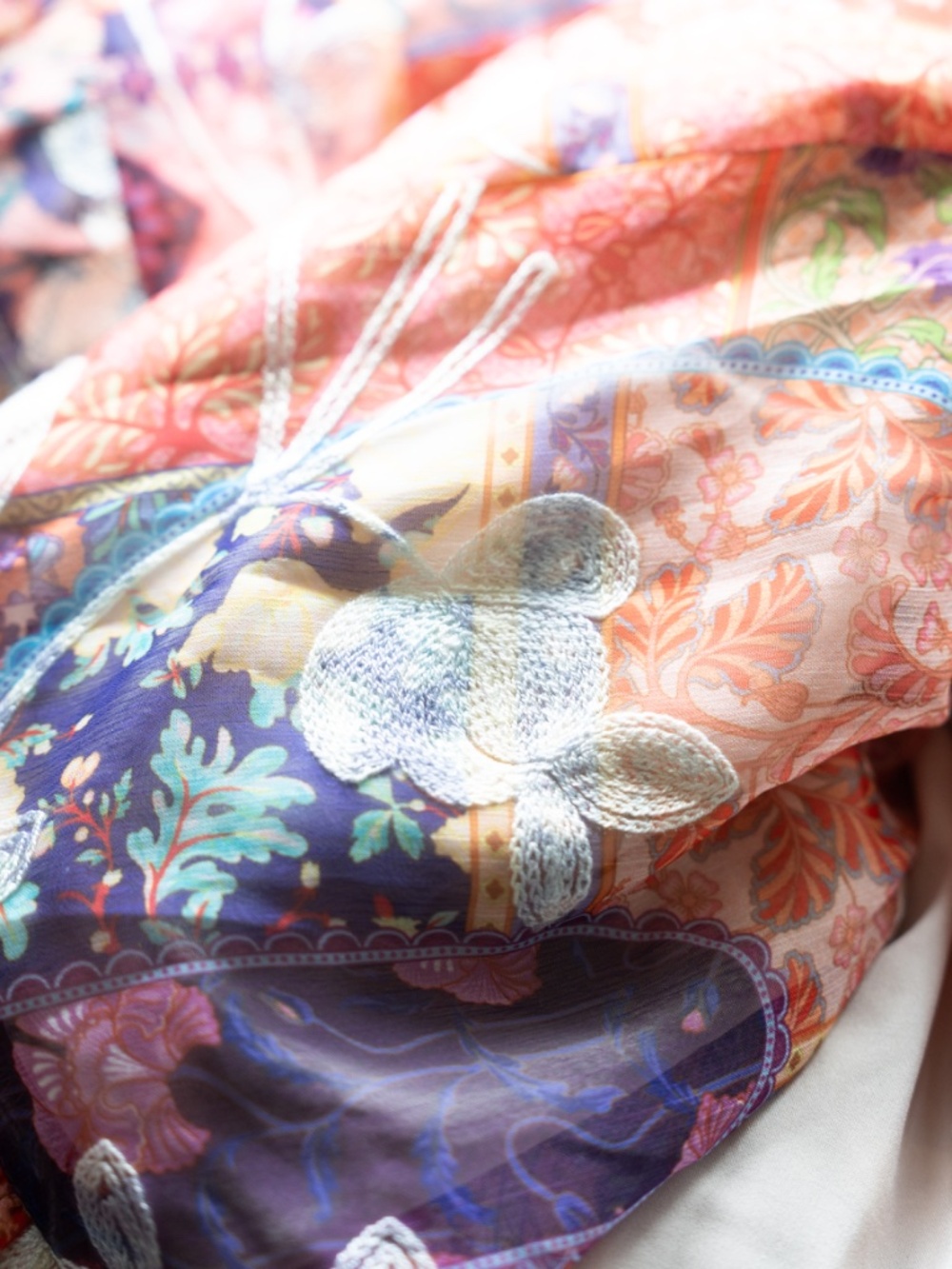 Elliatt - Instrumental Floral Ruffle Dress - Picture 9 of 13